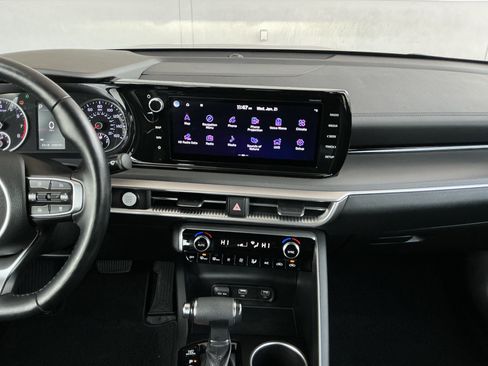 Used 2022 Kia K5 GT-Line w/ GT-Line Awd Premium Package image 9