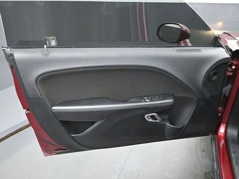 Used 2020 Dodge Challenger SXT image 12