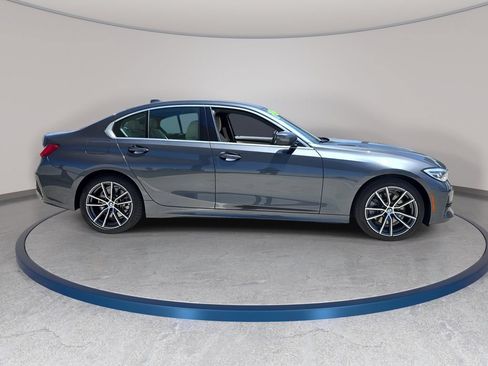 Used 2021 BMW 330e w/ Convenience Package RWD image 5
