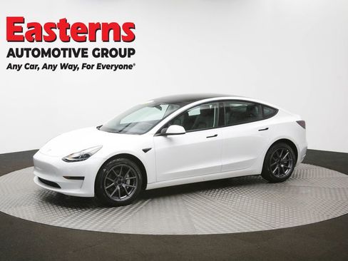 Used 2023 Tesla Model 3 Standard Range image 55
