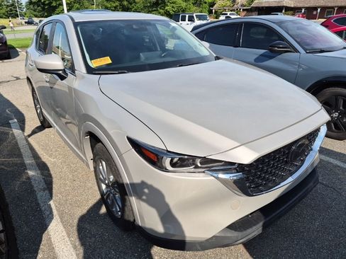 Used 2025 MAZDA CX-5 AWD 2.5 S w/ Preferred Package image 2