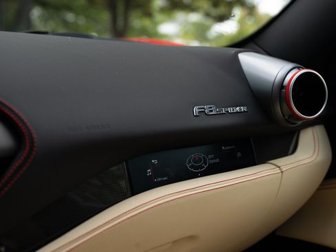Used 2023 Ferrari F8 Tributo RWD image 48
