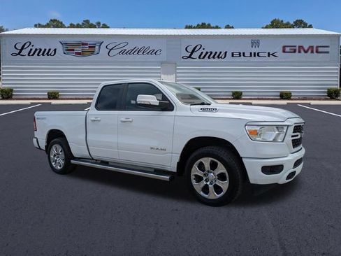 Used 2022 RAM 1500 Big Horn AWD/4WD image 1