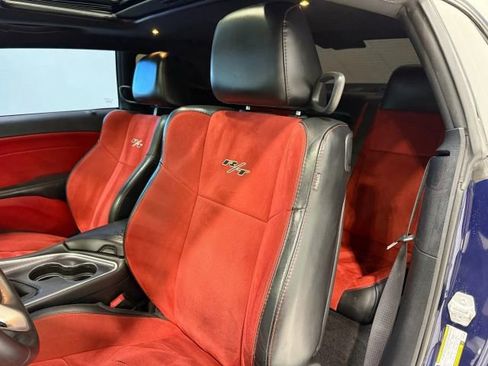 Used 2016 Dodge Challenger R/T Plus image 23