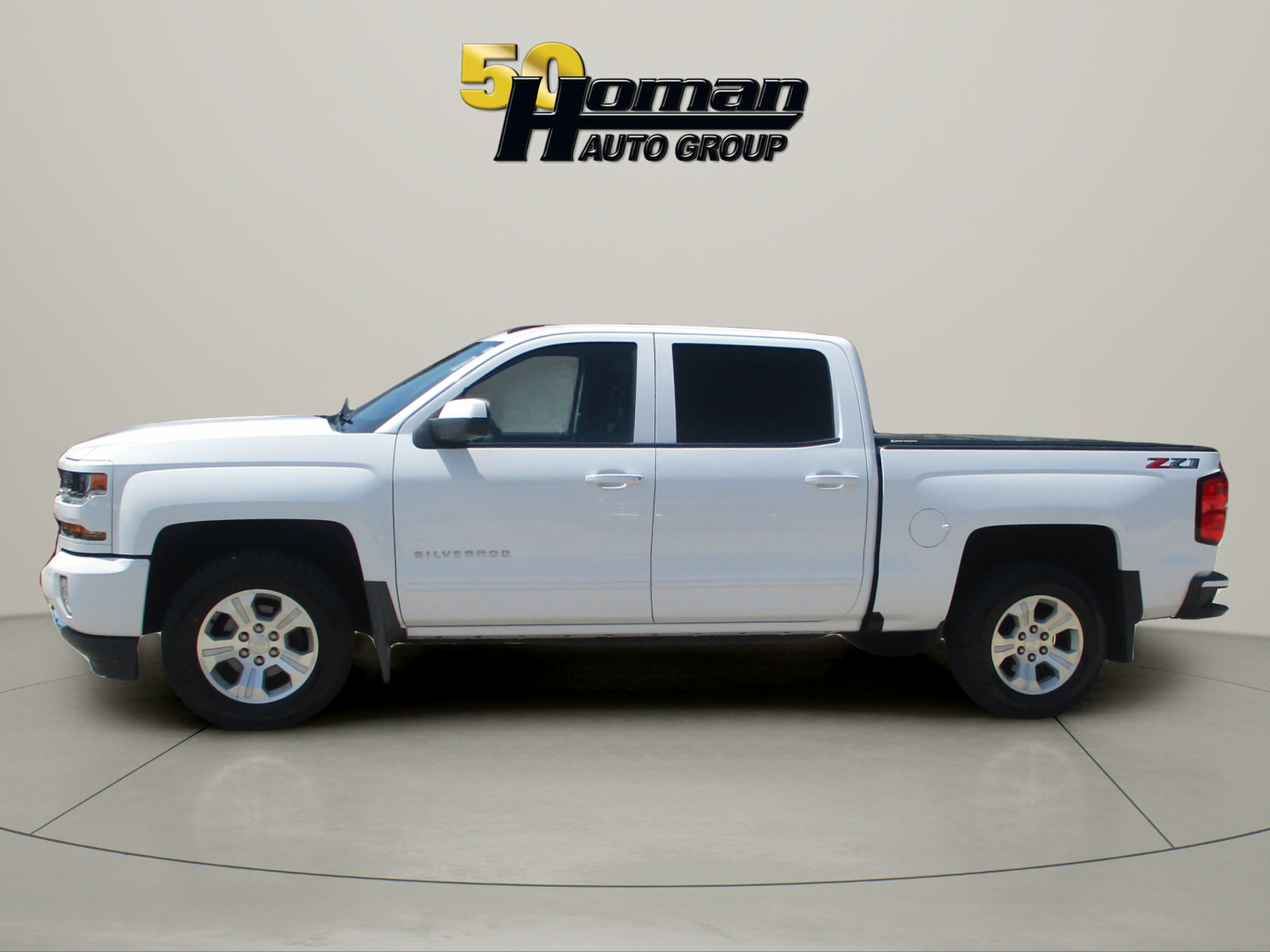 Used 2018 Chevrolet Silverado 1500 LT w/ All Star Edition AWD/4WD image 2