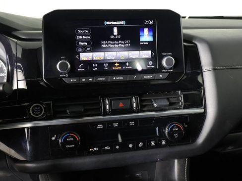 Used 2024 Nissan Pathfinder SV AWD/4WD image 41