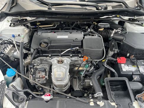 Used 2016 Honda Accord Sport image 11