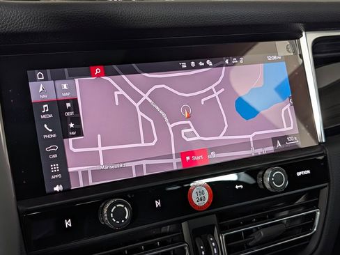 New 2026 Porsche Macan S image 33