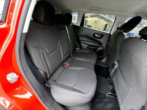 Used 2020 Jeep Compass Sport image 19