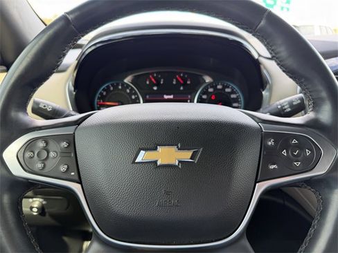 Certified 2023 Chevrolet Traverse LT image 35