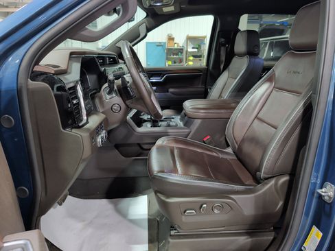Used 2025 GMC Sierra 1500 Denali w/ Denali Reserve Package image 8