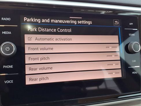Used 2023 Volkswagen Atlas SE w/ Panoramic Sunroof Package FWD image 12