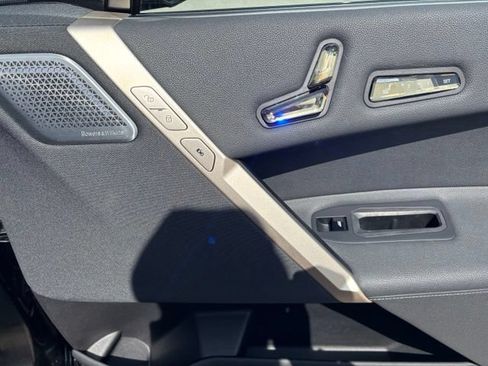 Certified 2024 BMW iX M60 AWD/4WD image 29