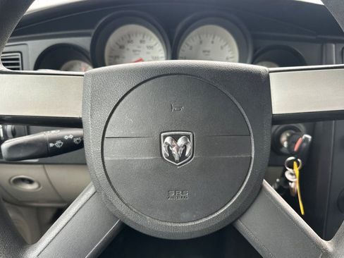 Used 2006 Dodge Charger SE image 20