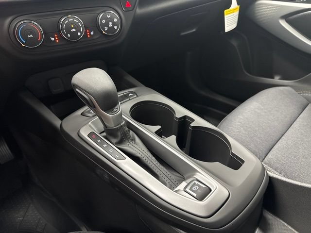 New 2026 Chevrolet Trax LS w/ LS Convenience Package FWD image 19
