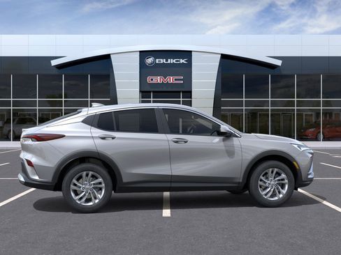 New 2026 Buick Envista Preferred w/ Advanced Safety Package image 36