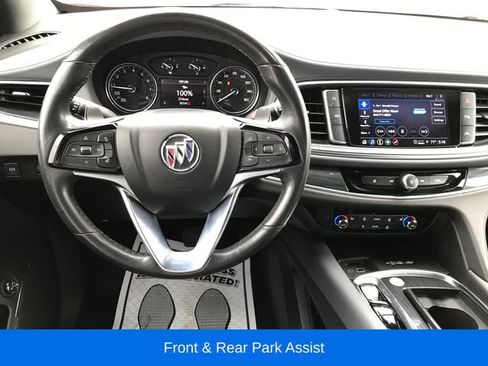 Certified 2023 Buick Enclave Essence AWD/4WD image 7
