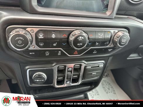 Used 2022 Jeep Gladiator Sport AWD/4WD image 23