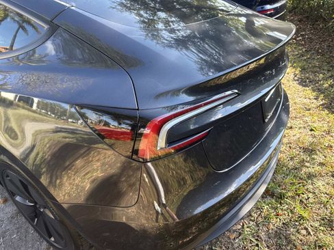 Used 2025 Tesla Model 3 Long Range image 11