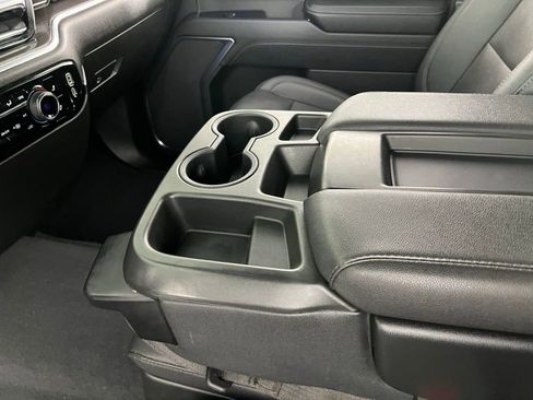 Used 2024 Chevrolet Silverado 2500 LTZ AWD/4WD image 18
