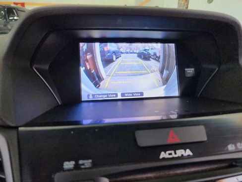 Used 2013 Acura ILX w/ Technology Package image 34