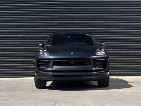 New 2026 Porsche Macan image 10