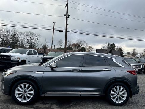 Used 2019 INFINITI QX50 Essential w/ Proactive Package AWD/4WD image 4