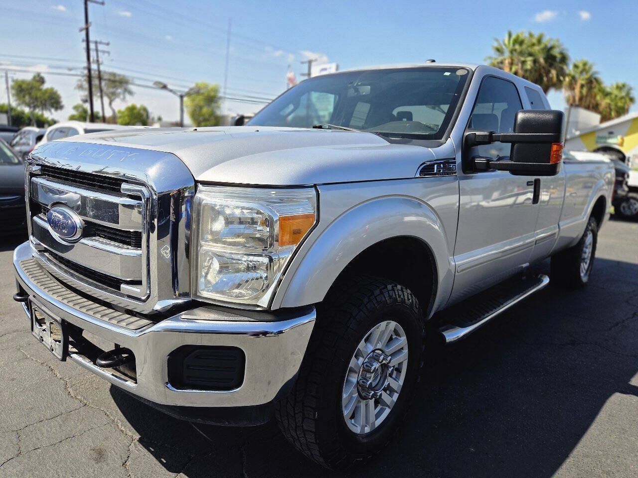 Used 2013 Ford F250 XLT w/ XLT Interior Pkg AWD/4WD image 2