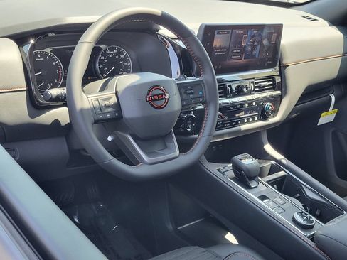 New 2026 Nissan Pathfinder Rock Creek w/ Rock Creek Premium Package AWD/4WD image 4
