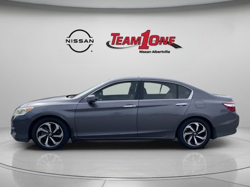 Used 2017 Honda Accord EX-L image 4