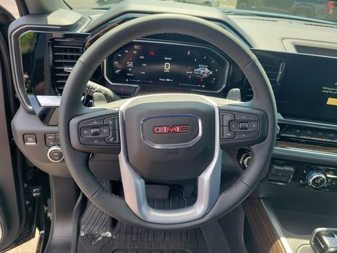 New 2026 GMC Sierra 1500 Elevation w/ Elevation Premium Package AWD/4WD image 22