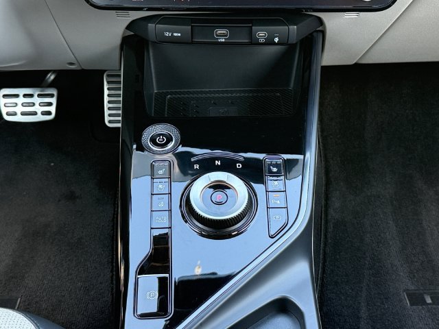 Used 2023 Kia Niro Wave FWD image 23