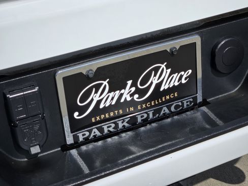 Used 2024 GMC Sierra 3500 Denali AWD/4WD image 39