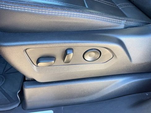 Used 2023 Chevrolet Silverado 1500 High Country w/ High Country Premium Package image 17