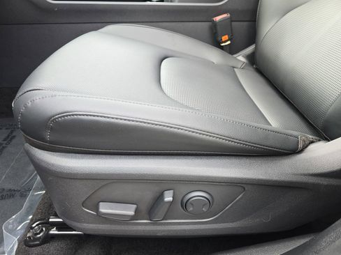 New 2026 Kia Sportage EX w/ EX Panorama Roof Package image 31