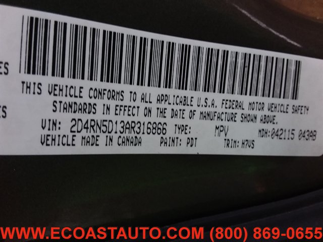 Used 2010 Dodge Grand Caravan SXT FWD image 17
