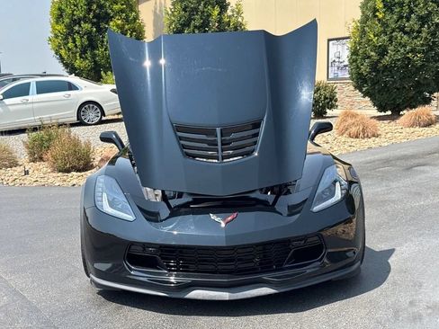 Used 2016 Chevrolet Corvette Z06 w/ 2LZ Preferred Equipment Group RWD image 38