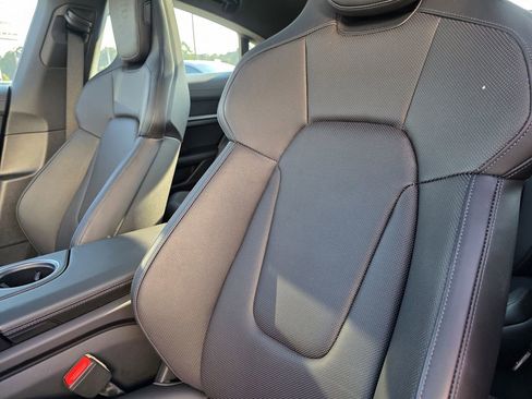 New 2025 Porsche Taycan image 5