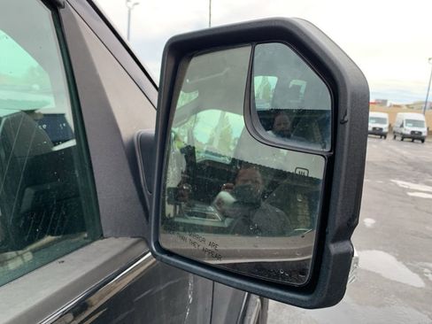Used 2017 Ford F150 XLT w/ Equipment Group 301A Mid AWD/4WD image 19