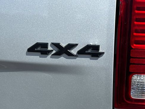 Used 2016 RAM 2500 Laramie w/ Sport Appearance Group AWD/4WD image 27