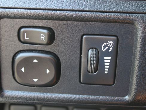 Used 2016 Lexus CT 200h FWD image 24