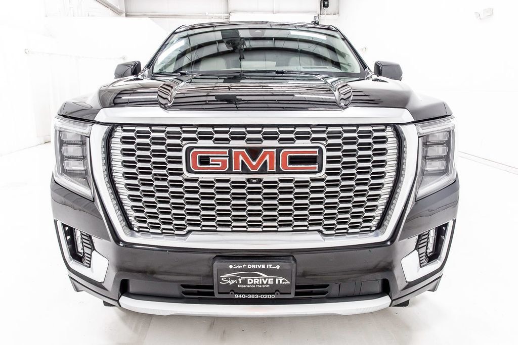 Used 2021 GMC Yukon Denali AWD/4WD image 10