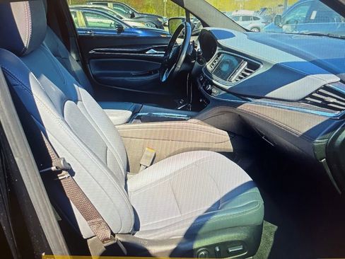 Used 2024 Buick Enclave Essence w/ Experience Buick Package AWD/4WD image 5