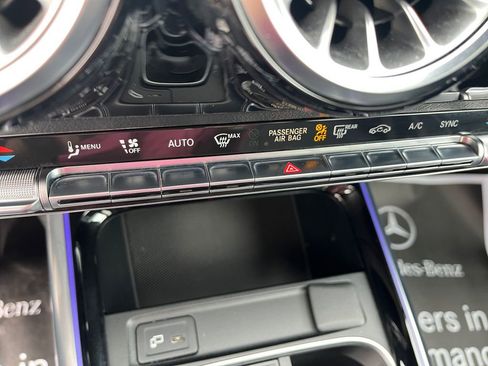 Certified 2023 Mercedes-Benz GLA 250 4MATIC w/ Premium Package image 24