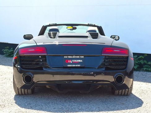 Used 2014 Audi R8 V10 AWD/4WD image 8