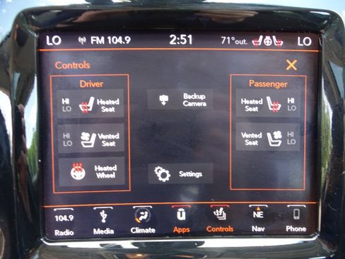 Used 2019 Jeep Cherokee 4WD Limited w/ Luxury Group w/ Luxury Group image 31
