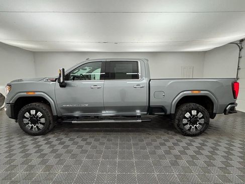 New 2026 GMC Sierra 2500 Denali w/ Denali Reserve Package image 17