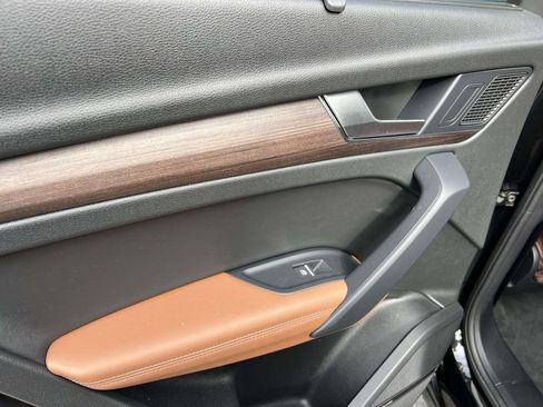 Used 2022 Audi Q5 2.0T Premium Plus AWD/4WD image 12