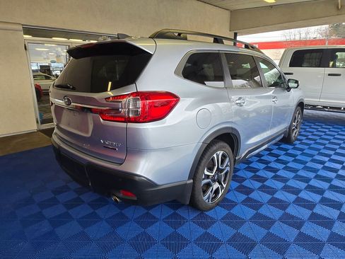 Used 2023 Subaru Ascent Limited image 4