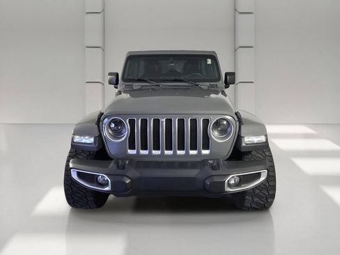 Used 2020 Jeep Wrangler Unlimited Sahara AWD/4WD image 3